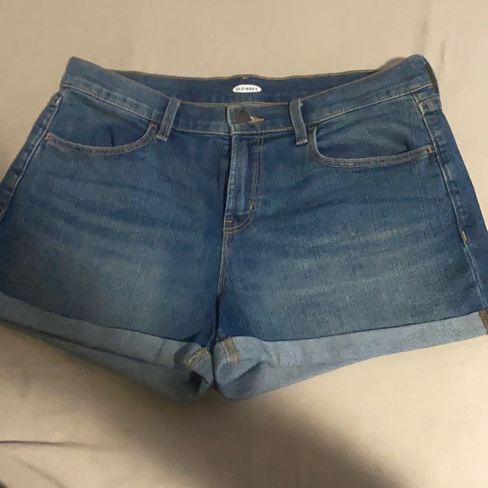 Women shorts